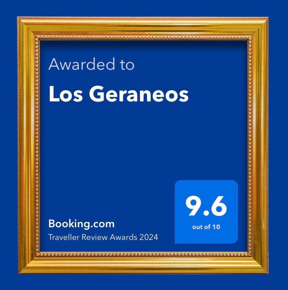 Los Geraneos Águilas Buitenkant foto